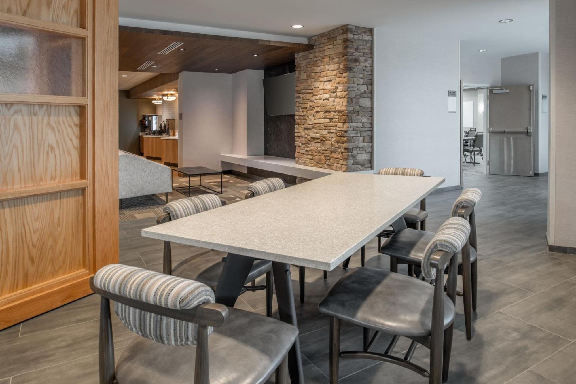 Fairfield By Marriott