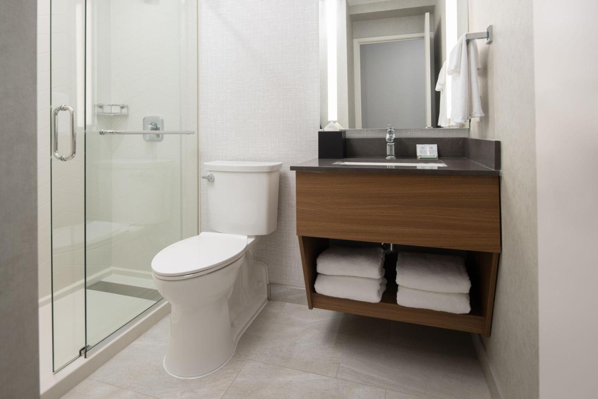 Hotel Fairfield By Marriott 3*